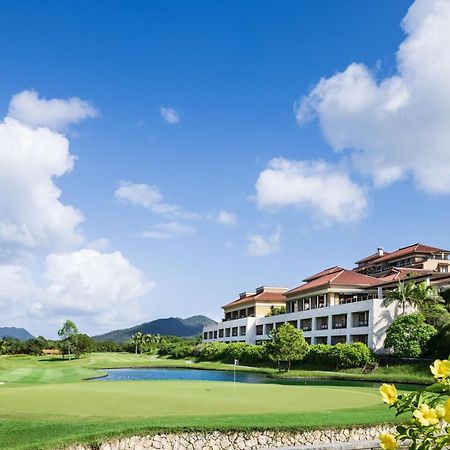 Hotel The Ritz-Carlton Okinawa Nago Exterior foto