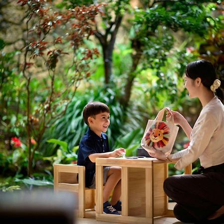 Hotel The Ritz-Carlton Okinawa Nago Exterior foto