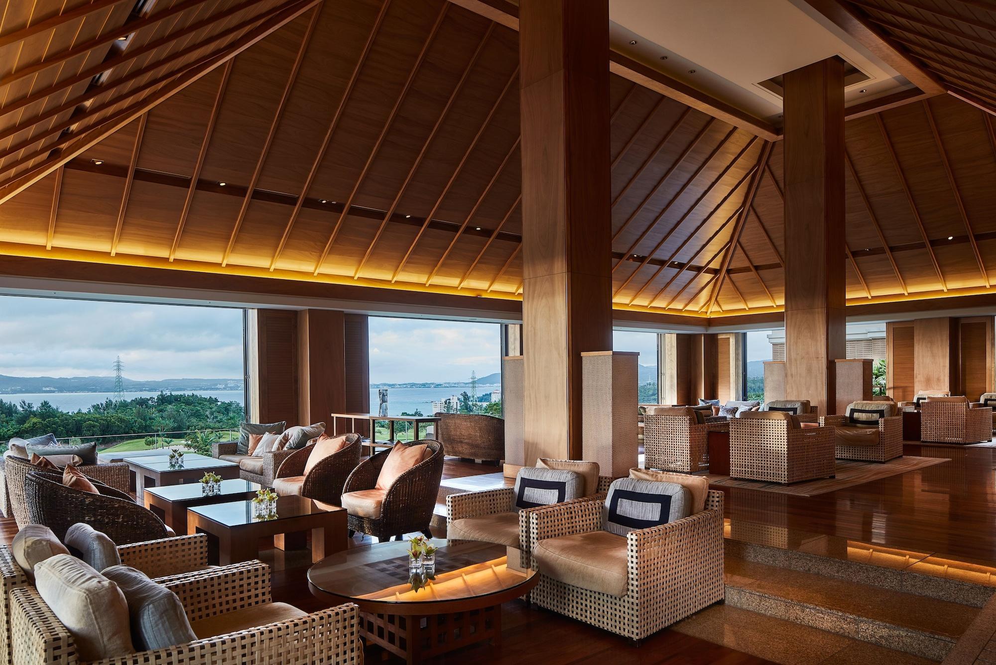 Hotel The Ritz-Carlton Okinawa Nago Exterior foto