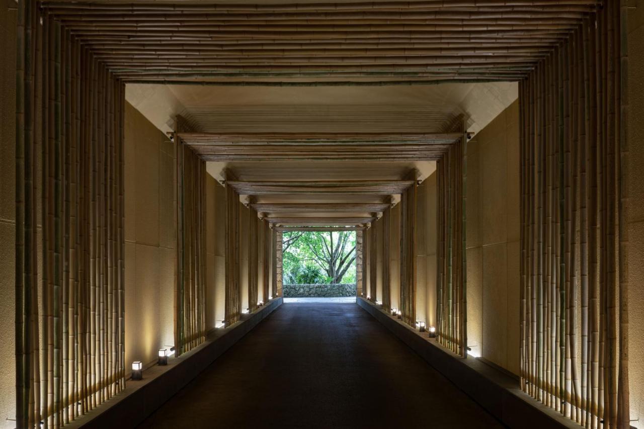 Hotel The Ritz-Carlton Okinawa Nago Exterior foto