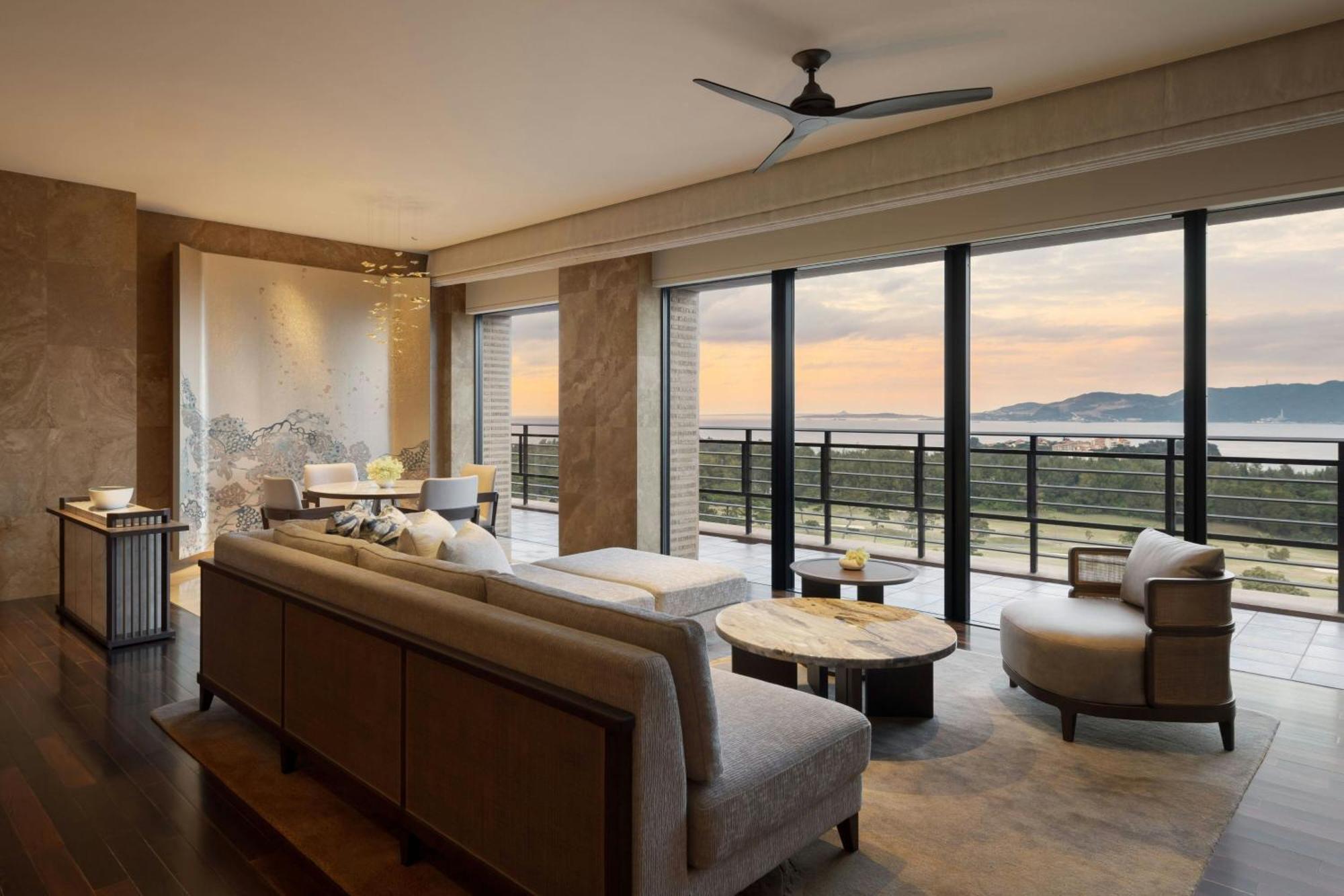 Hotel The Ritz-Carlton Okinawa Nago Exterior foto